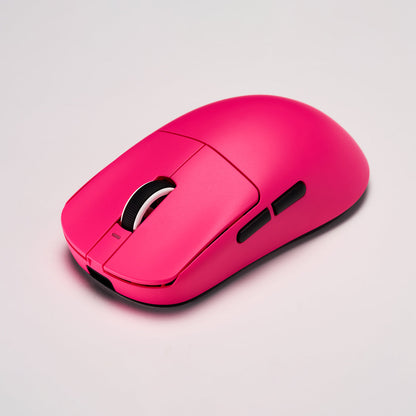 ATK VXE Dragonfly R1 wireless gaming mouse product shot 4 - Vrkaa